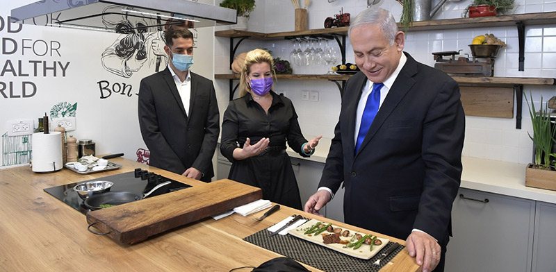 Israels-Prime-Minister-Netanyahu-Visits-Aleph-Farms